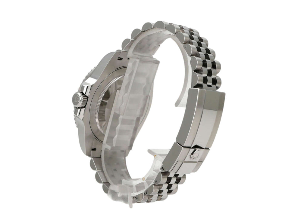 Rolex GMT-Master II 126710BLNR Edelstahl Armband, seitliche Ansicht mit poliertem und satiniertem Edelstahl.