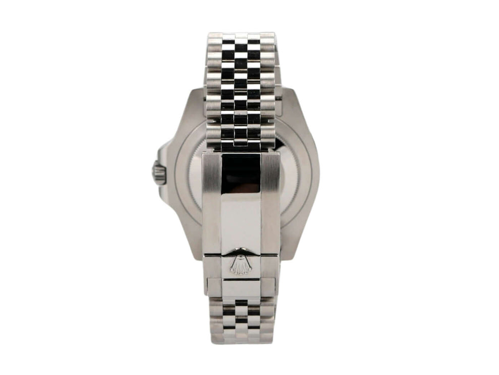 Rolex GMT-Master II 126710BLNR Edelstahl Armbandansicht mit Jubile-Gliedern, poliert und satiniert.