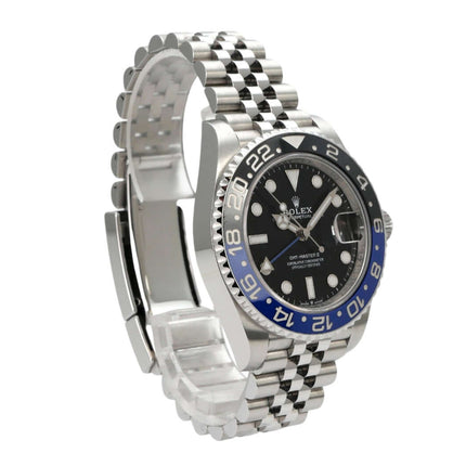 Rolex GMT-Master II 126710BLNR Edelstahl mit schwarzem Zifferblatt und Jubile-Armband in Edelstahl.