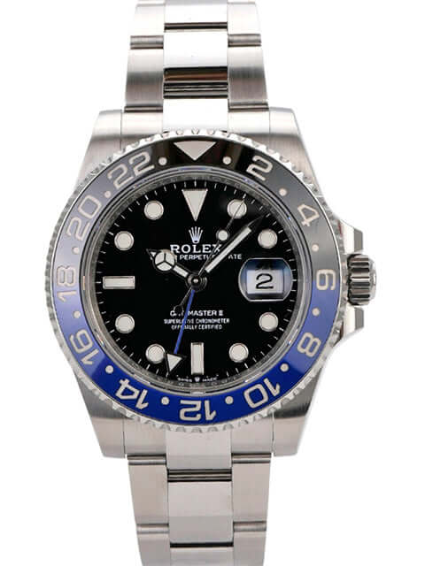 Rolex GMT-Master II Edelstahl 126710BLNR Oyster-Band in Edelstahl mit schwarzem Zifferblatt und blau-schwarzer Lünette.