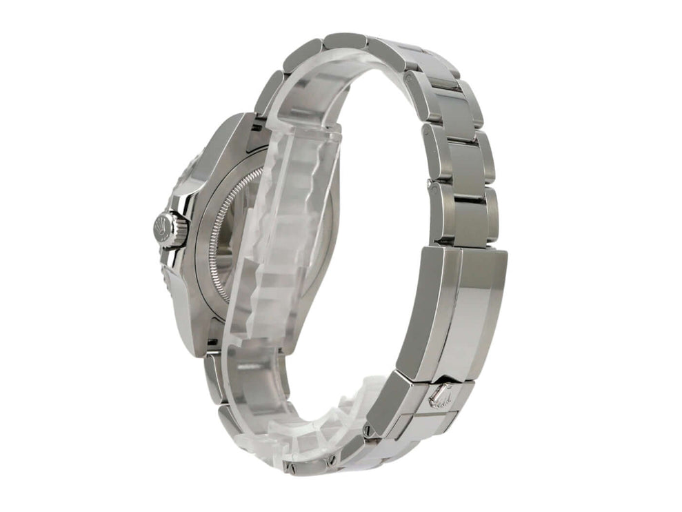 Rolex GMT-Master II Edelstahl 126710BLNR Oyster-Band seitliche Ansicht des Armbands und Gehäuses.