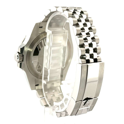 Rückseite des Rolex GMT-Master II Edelstahl 126710BLRO mit Jubile-Edelstahlarmband und Sicherheitsfaltschließe.
