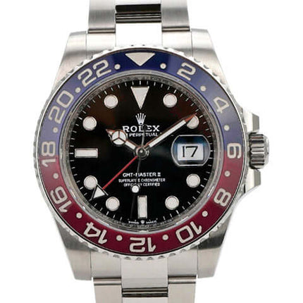 Rolex GMT-Master II Edelstahl 126710BLRO Oyster-Band mit schwarzem Zifferblatt und rot-blauem Keramikeinlage.
