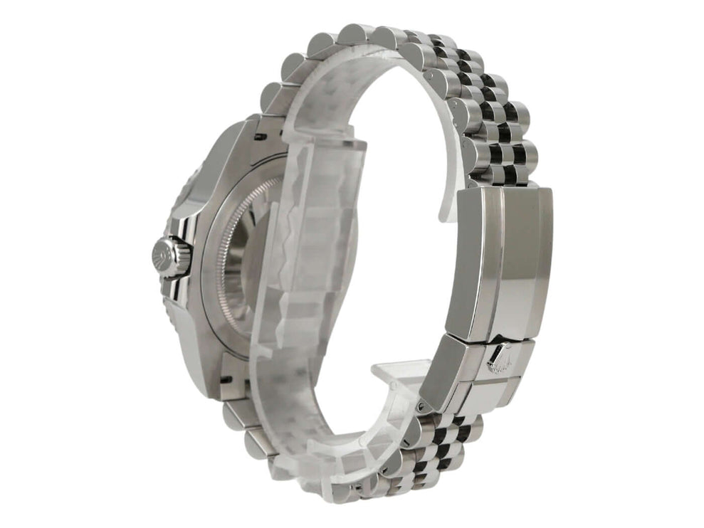 Rolex GMT-Master II Edelstahl 126710GRNR Jubile-Band mit poliertem und satiniertem Edelstahlarmband.