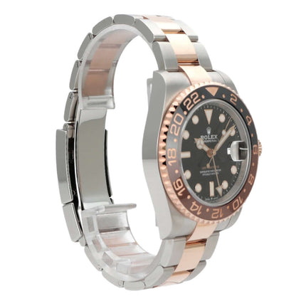 Rolex GMT-Master II Edelstahl und Everose-Gold 126711CHNR mit schwarzem Zifferblatt und drehbarer Lünette.