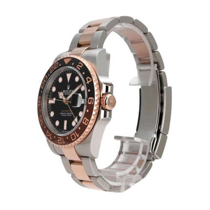 Rolex GMT-Master II Edelstahl Everose-Gold 126711CHNR mit schwarzem Zifferblatt und glänzendem Gehäuse.