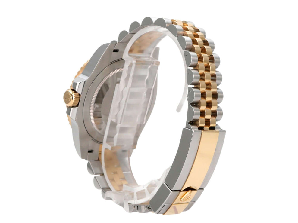 Rolex GMT-Master II Edelstahl Gelbgold 126713GRNR mit Jubilee-Band und schwarzem Zifferblatt