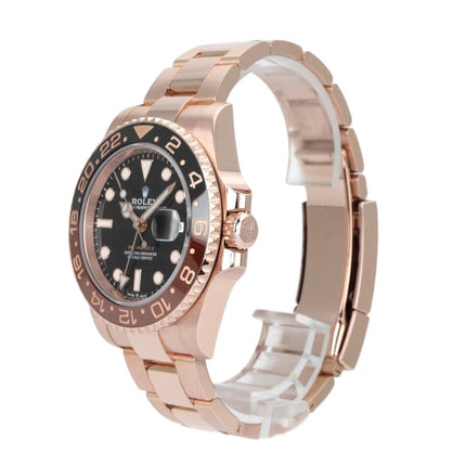 Rolex GMT-Master II Everose-Gold 126715CHNR mit schwarzem Zifferblatt und 18 kt Everose-Gold Armband.