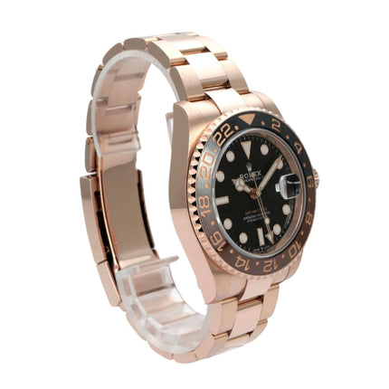 Rolex GMT-Master II Everose-Gold 126715CHNR mit schwarzem Zifferblatt und 18 kt Everose-Gold Armband.