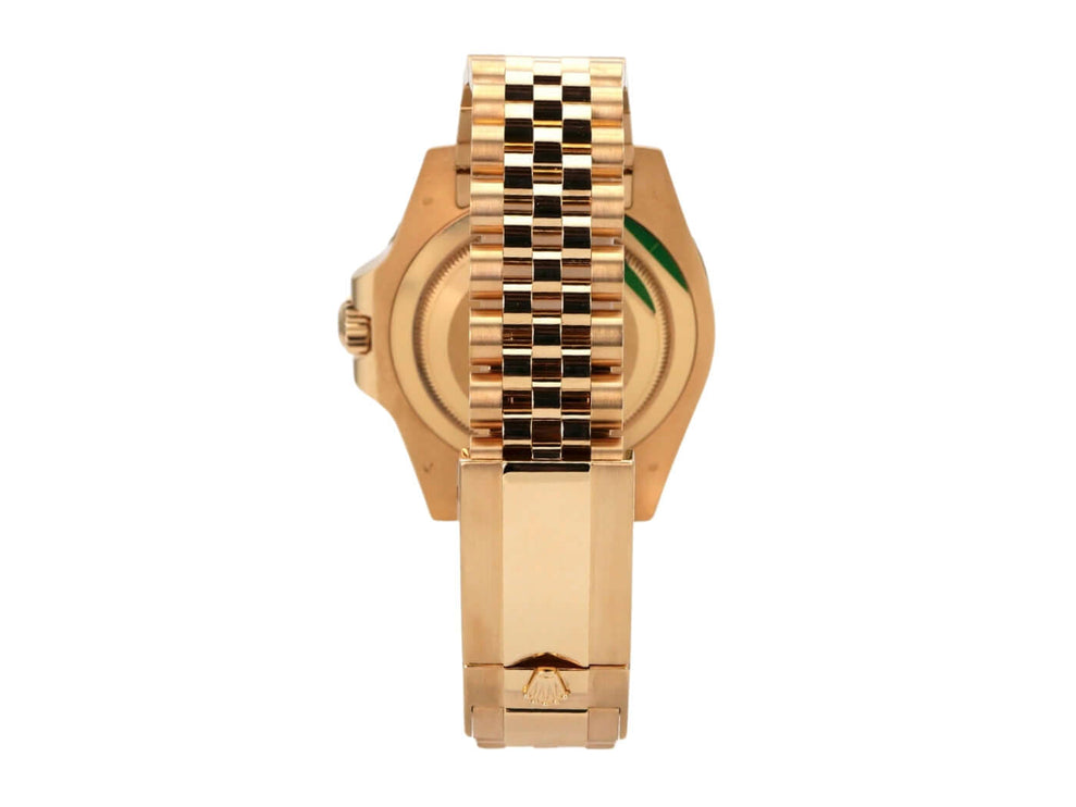 Rolex GMT-Master II Gelbgold 126718GRNR Rückansicht mit Jubilee-Band aus 18k Gelbgold