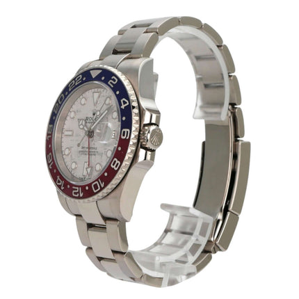 Rolex GMT Master II Weißgold 126719BLRO Meteorit seitliche Ansicht mit Lünette und Armband.