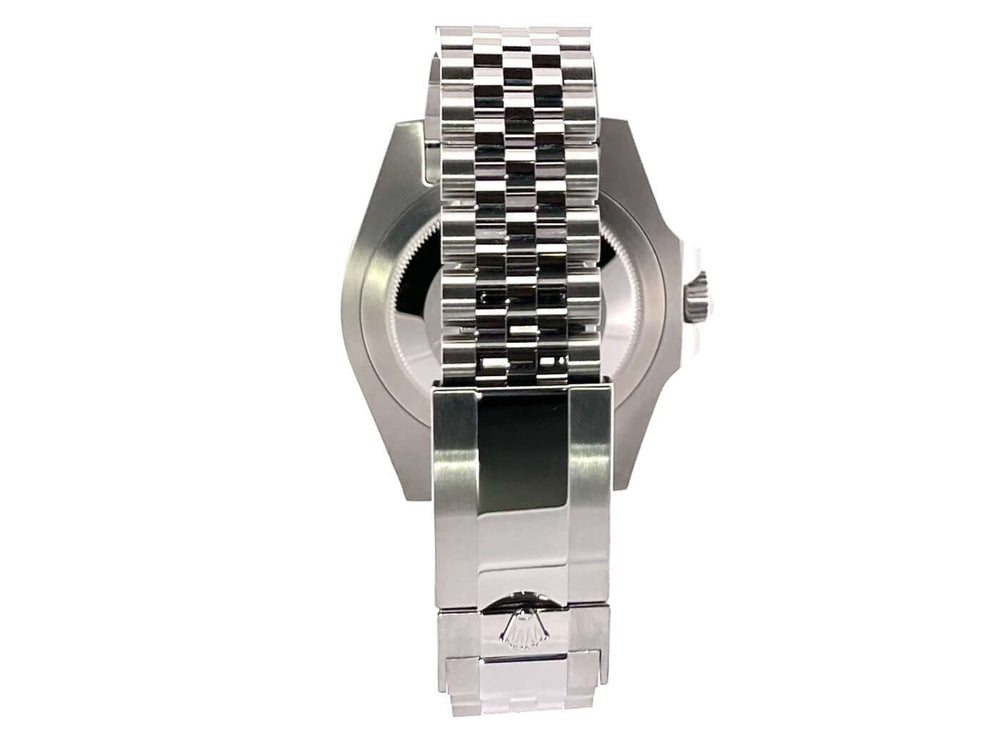 Rückansicht der Rolex GMT-Master II Edelstahl 126720VTNR mit Jubile-Armband und Sicherheitsfaltschließe.