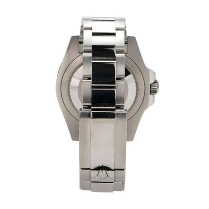 Rolex GMT-Master II Edelstahl 126720VTNR Oyster-Band Rückansicht mit Oyster-Armband und poliertem Gehäuse.
