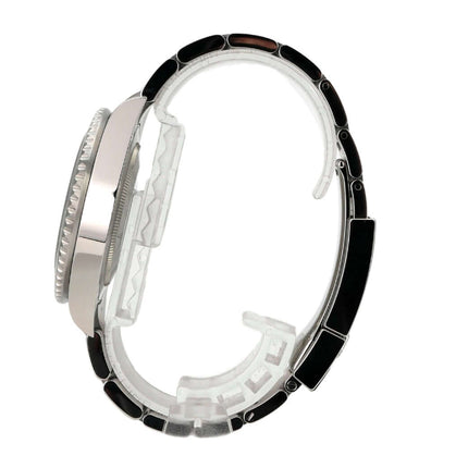 Rolex GMT-Master II Edelstahl 126720VTNR Oyster-Band Ansicht der Uhrenseite mit Oyster-Band und Gehäuse.