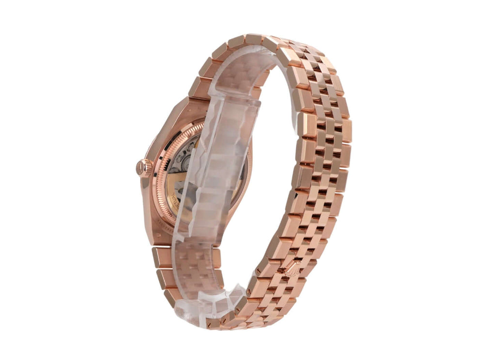 Rolex Land-Dweller 36 Everose-Gold 127235 Tiefweiß Wabe Flat Jubile-Band seitliche Ansicht mit Gehäuse und Band