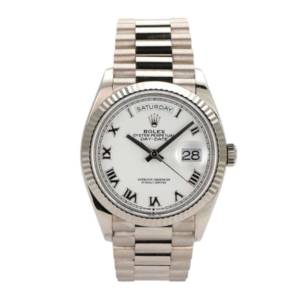 Rolex Day-Date 36 Weißgold 128239 mit weißem Zifferblatt und römischen Ziffern, Automatikwerk, President Armband.