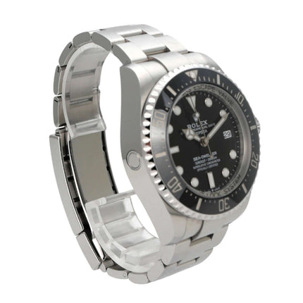 Rolex Sea-Dweller Deepsea 136660 Edelstahl-Uhr, 44 mm, schwarzes Zifferblatt, drehbare Lünette, Heliumventil.
