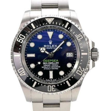 Rolex Sea-Dweller Deepsea 136660 D-Blue mit blauem Zifferblatt und Edelstahl-Armband.