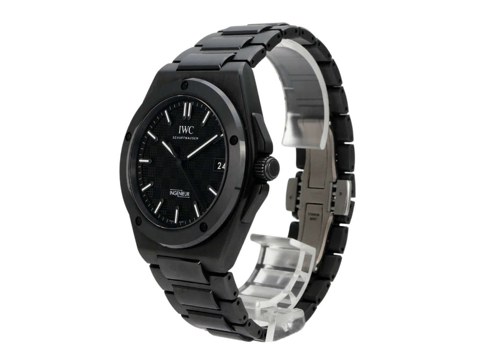 IWC Ingenieur Automatic 42 IW338903 schwarze Keramik mit Automatikwerk und schwarzem Zifferblatt