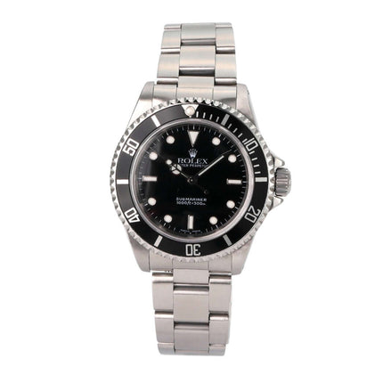 Rolex Submariner 40 Edelstahl 14060M mit schwarzem Zifferblatt und Lünette, Oyster Edelstahl Armband, Automatikwerk.