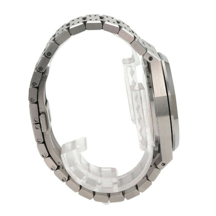 Audemars Piguet AP Royal Oak 15500ST.OO.1220ST.04 seitlicher Blick auf Edelstahlarmband und Gehäuse