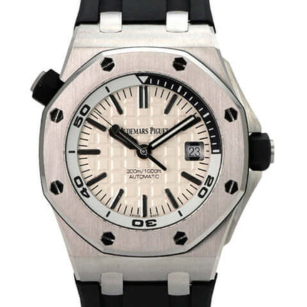 Audemars Piguet Royal Oak Offshore Diver 15710ST.OO.A002CA.02 Edelstahl Automatik mit schwarzem Kautschukarmband