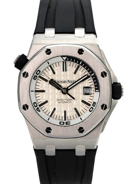 Audemars Piguet Royal Oak Offshore Diver 15710ST.OO.A002CA.02 Edelstahl Automatik mit schwarzem Kautschukarmband