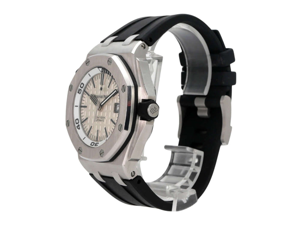 Audemars Piguet Royal Oak Offshore Diver 15710ST.OO.A002CA.02 aus Edelstahl mit schwarzem Kautschukarmband