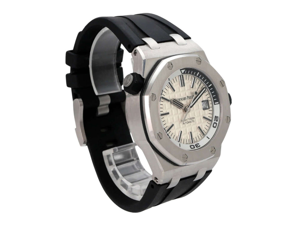 Audemars Piguet Royal Oak Offshore Diver 15710ST.OO.A002CA.02 aus Edelstahl mit schwarzem Kautschukarmband