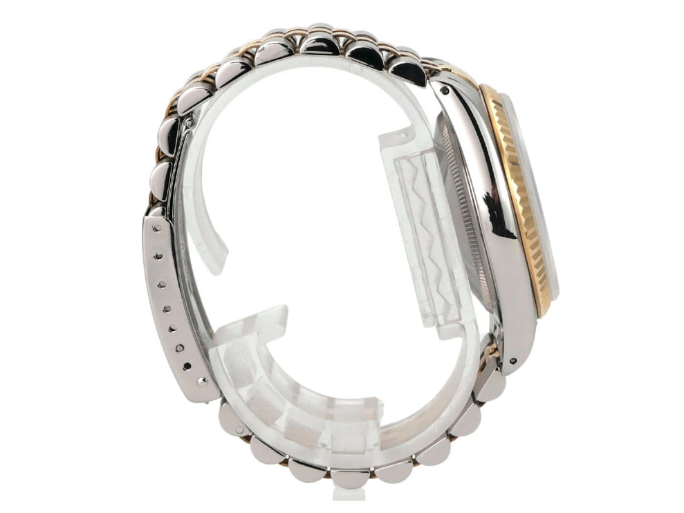 Rolex Datejust 36 Edelstahl Gelbgold 16233 Schwarz Diamant Jubile-Band seitliche Ansicht des Armbands und Gehäuses.