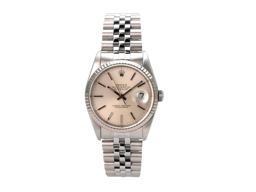 Rolex Datejust 36 Ref. 16234 Silber Jubile-Band mit Edelstahl-Gehäuse und silberfarbenem Zifferblatt.