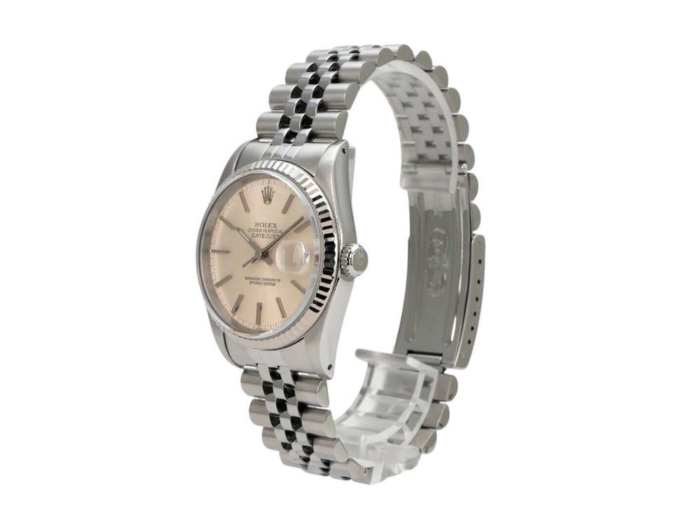Rolex Datejust 36 Ref. 16234 Silber Jubile-Band mit poliertem Edelstahlarmband und silberfarbenem Zifferblatt.