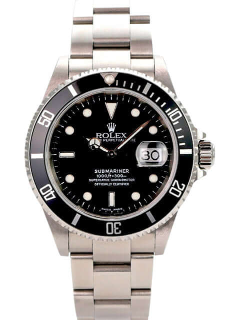 Rolex Submariner Date 16610 mit schwarzem Zifferblatt und Edelstahlarmband, ideal für Taucher.