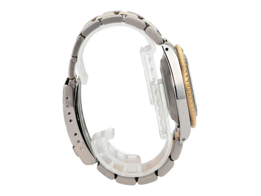 Rolex Submariner Date 16613 Edelstahl Gelbgold Schwarz seitliche Ansicht des Uhrenarmbands und Gehäuses