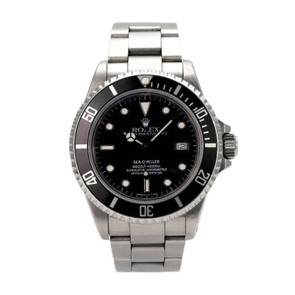 Rolex Sea-Dweller 16660 in sehr gutem Zustand mit schwarzem Zifferblatt und Edelstahlarmband.