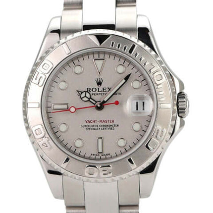 Rolex Yacht-Master 35 Edelstahl Platin Ref. 168622, polierte und satinierte Armbanduhr mit rotem Sekundenzeiger.