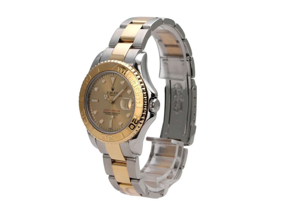 Rückansicht der Rolex Yacht-Master 35 Edelstahl Gelbgold 168623 Champagner, um die verschraubte Krone und den Edelstahlboden hervorzuheben.