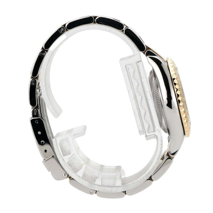 Seitenansicht der Rolex Yachtmaster Edelstahl und Gelbgold Ref. 169623 mit Sicherheitsfaltschließe.