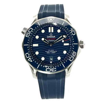 OMEGA Seamaster Diver 300M Master Chronometer mit blauem Zifferblatt und Kautschukband, Ref. 210.32.42.20.03.001