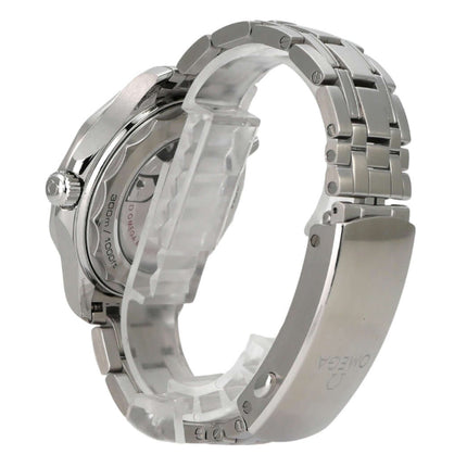 OMEGA Seamaster Diver 300M 210.30.42.20.01.001 Uhr mit Edelstahlarmband von der Seite