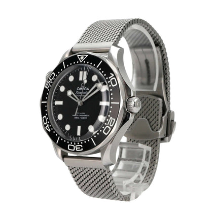 OMEGA Seamaster Diver 300M Master Chronometer 210.30.42.20.01.010 mit Edelstahlgehäuse und schwarzem Zifferblatt