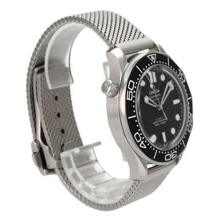 OMEGA Seamaster Diver 300 M Master Chronometer 210.30.42.20.01.010 in Edelstahl mit Milanaise-Armband