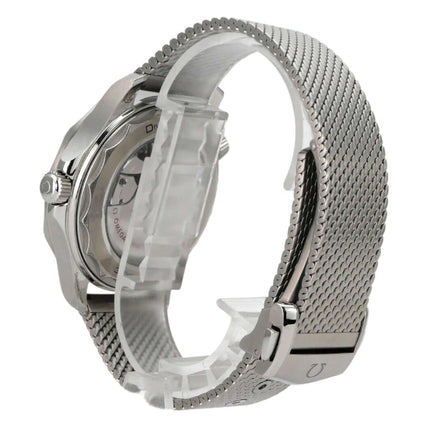 OMEGA Seamaster Diver 300 M Master Chronometer 210.30.42.20.01.010 mit Milanaise-Armband und Edelstahlgehäuse