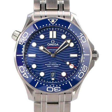 OMEGA Seamaster Diver 300M Master Chronometer 210.30.42.20.03.001 mit blauem Zifferblatt und Edelstahlband