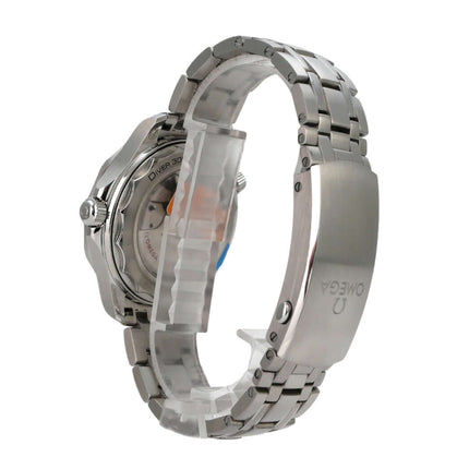 OMEGA Seamaster Diver 300M Master Chronometer 210.30.42.20.03.001 Edelstahlband und Gehäuse