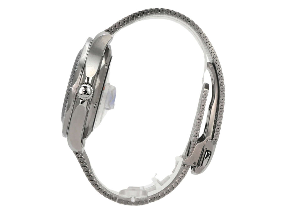 OMEGA Seamaster Diver 300M James Bond 60th 210.30.42.20.03.002 seitliche Ansicht mit Milanaise-Armband