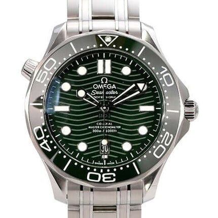 OMEGA Seamaster Diver 300M Master Chronometer 210.30.42.20.10.001 grüne Taucheruhr mit Edelstahlband