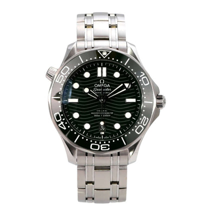 OMEGA Seamaster Diver 300M Master Chronometer 210.30.42.20.10.001 mit grünem Zifferblatt und Edelstahlarmband