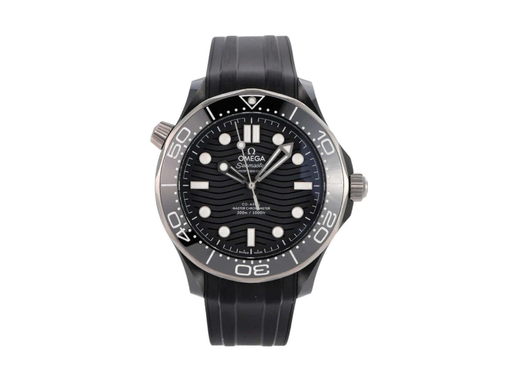 OMEGA Seamaster Diver 300M Master Chronometer mit schwarzem Zifferblatt und Kautschukband.