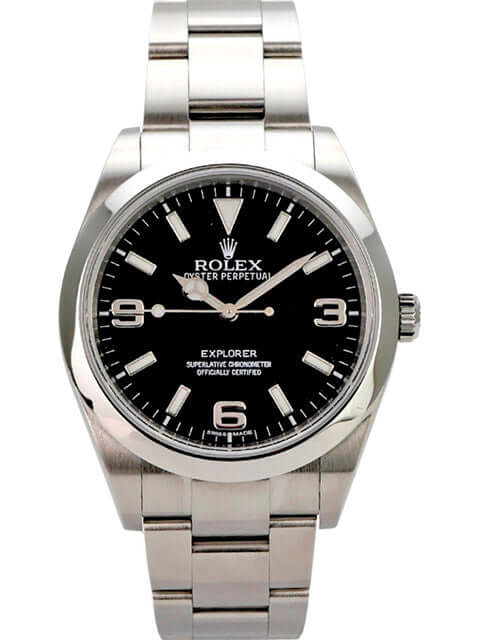 Rolex Explorer I Edelstahl 214270 auf schwarz mit arabischen Ziffern und glänzendem Edelstahlband.